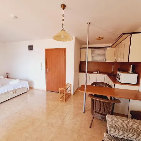 Etara 4 Complex 4*