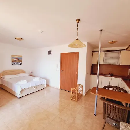 Etara 4 Complex Апартхотел