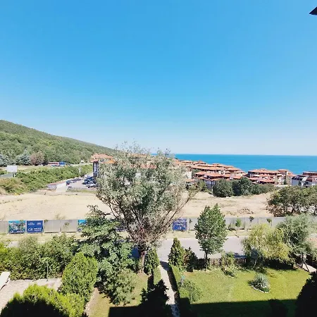 Апартхотел Etara 4 Complex 4*