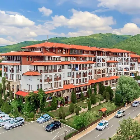 Etara 4 Complex 4*